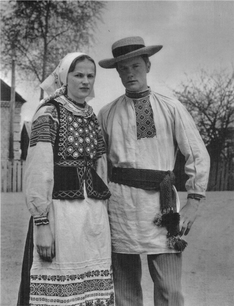 Белорусы Национальная одежда 19 век