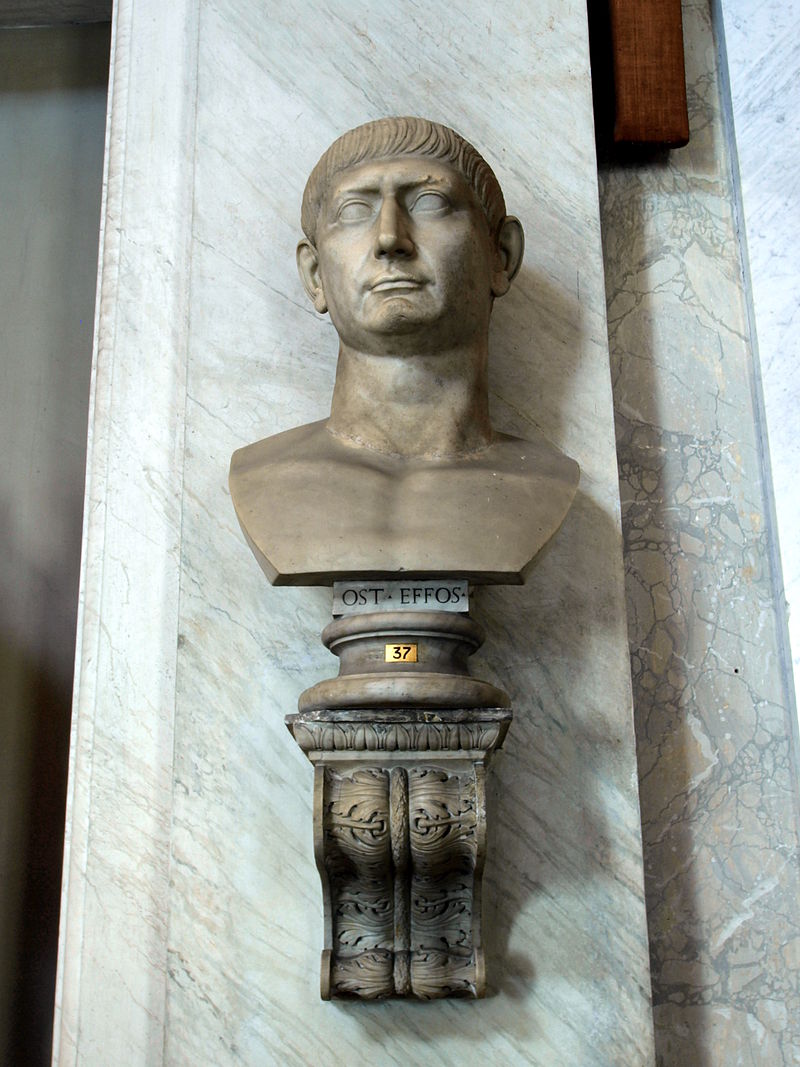 sculpture no37 in the vatican museum