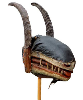 jule goat with teeth
