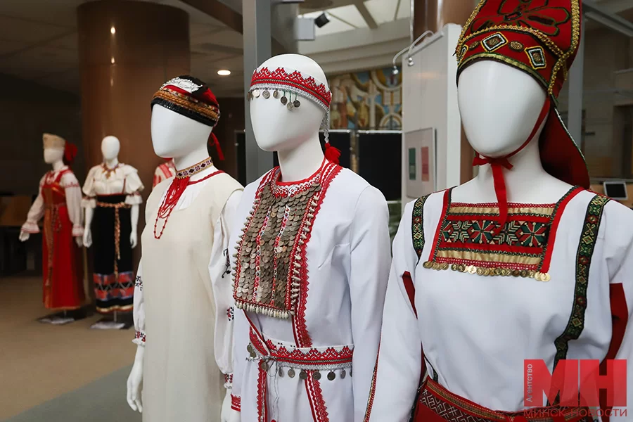 04 07 2023 kultura vystavka narodnyj kostyum malinovskaya 10 kopiya